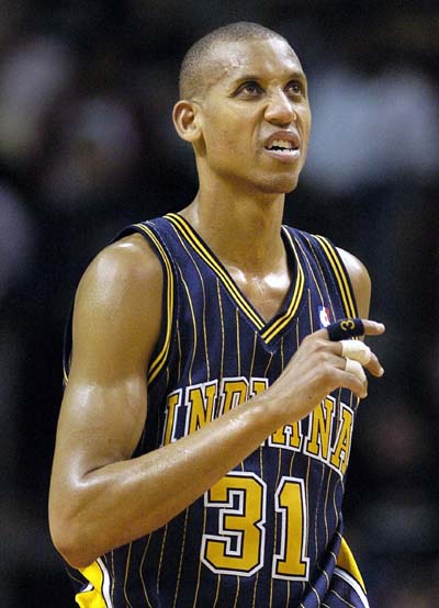 越球员背后 越球员背后