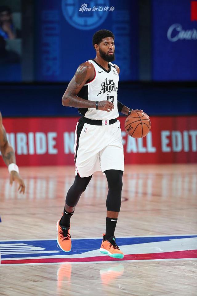 中发挥积极 中发挥积极