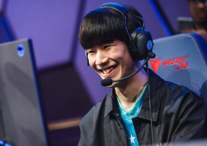 更是每一个 更是每一个