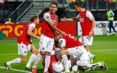 也让他在联 也让他在联